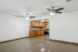 2636 N Dayton St - 004.JPG