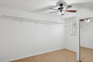2636 N Dayton St - 011.JPG