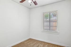 2636 N Dayton St - 013.JPG