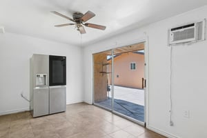 2636 N Dayton St - 022.JPG