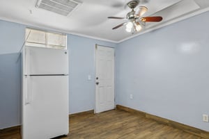 2636 N Dayton St - 029.JPG