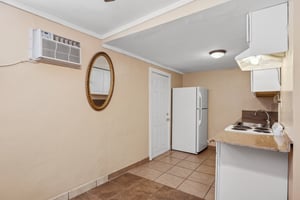 2636 N Dayton St - 032.JPG