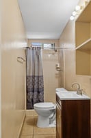 2636 N Dayton St - 035.JPG