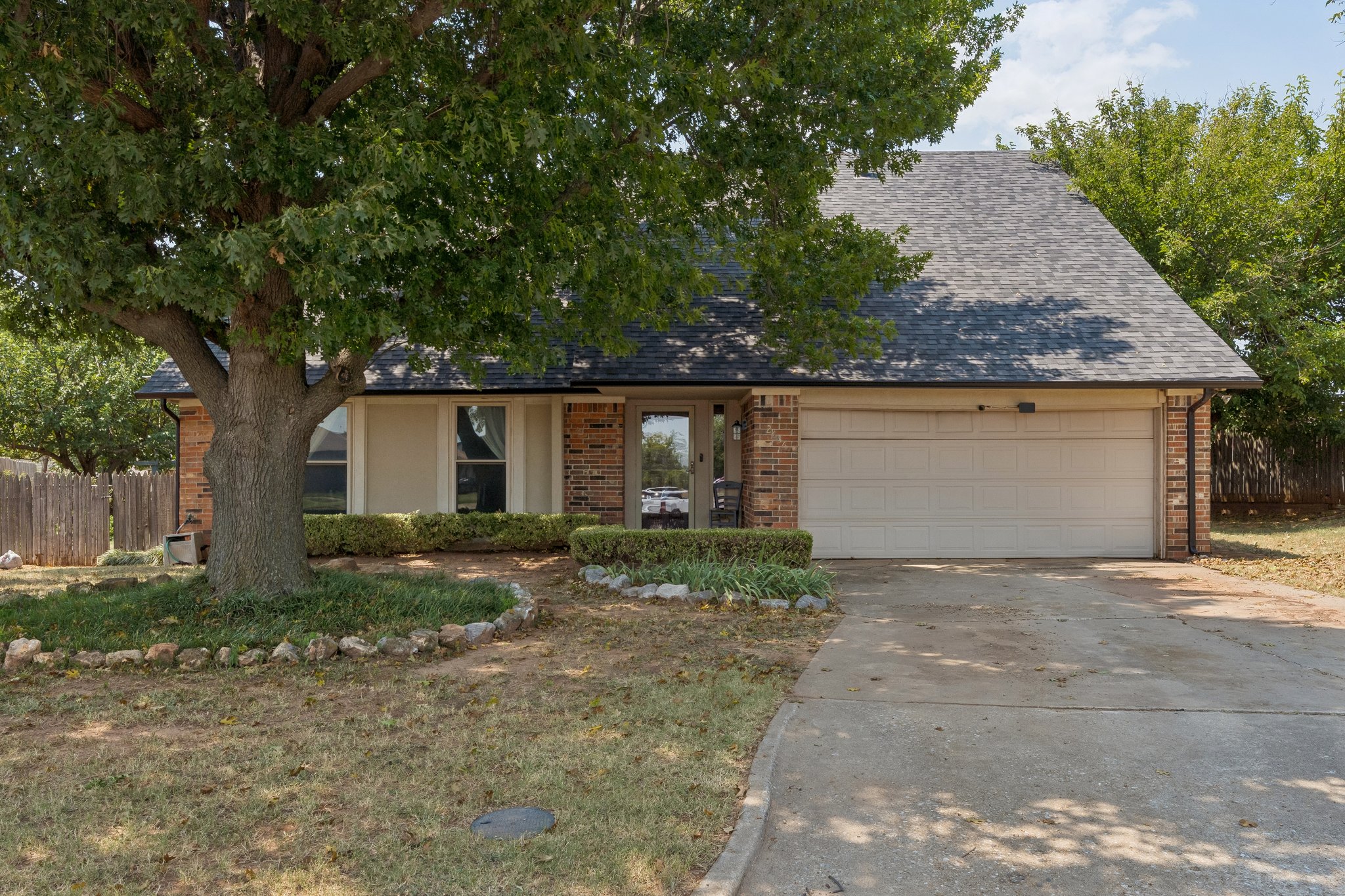 2636 SW 98th St_001.jpg