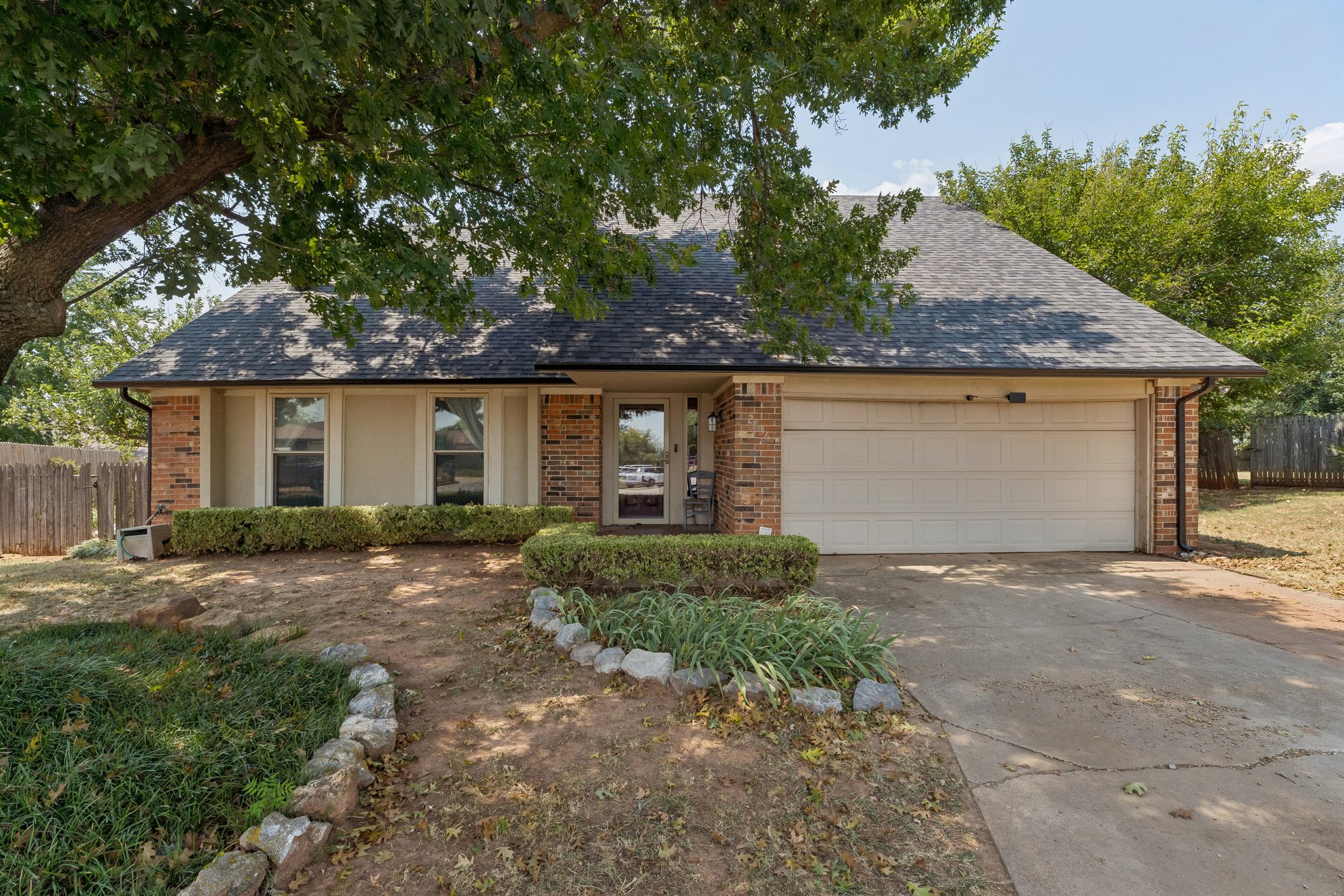 2636 SW 98th St_004.jpg