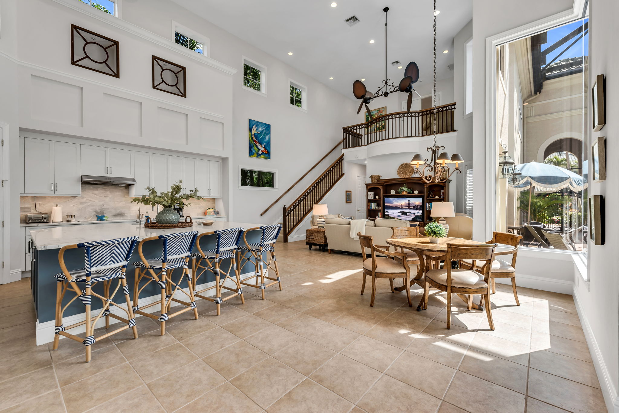 Breakfast Bar - Kitchen
