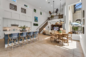 Breakfast Bar - Kitchen