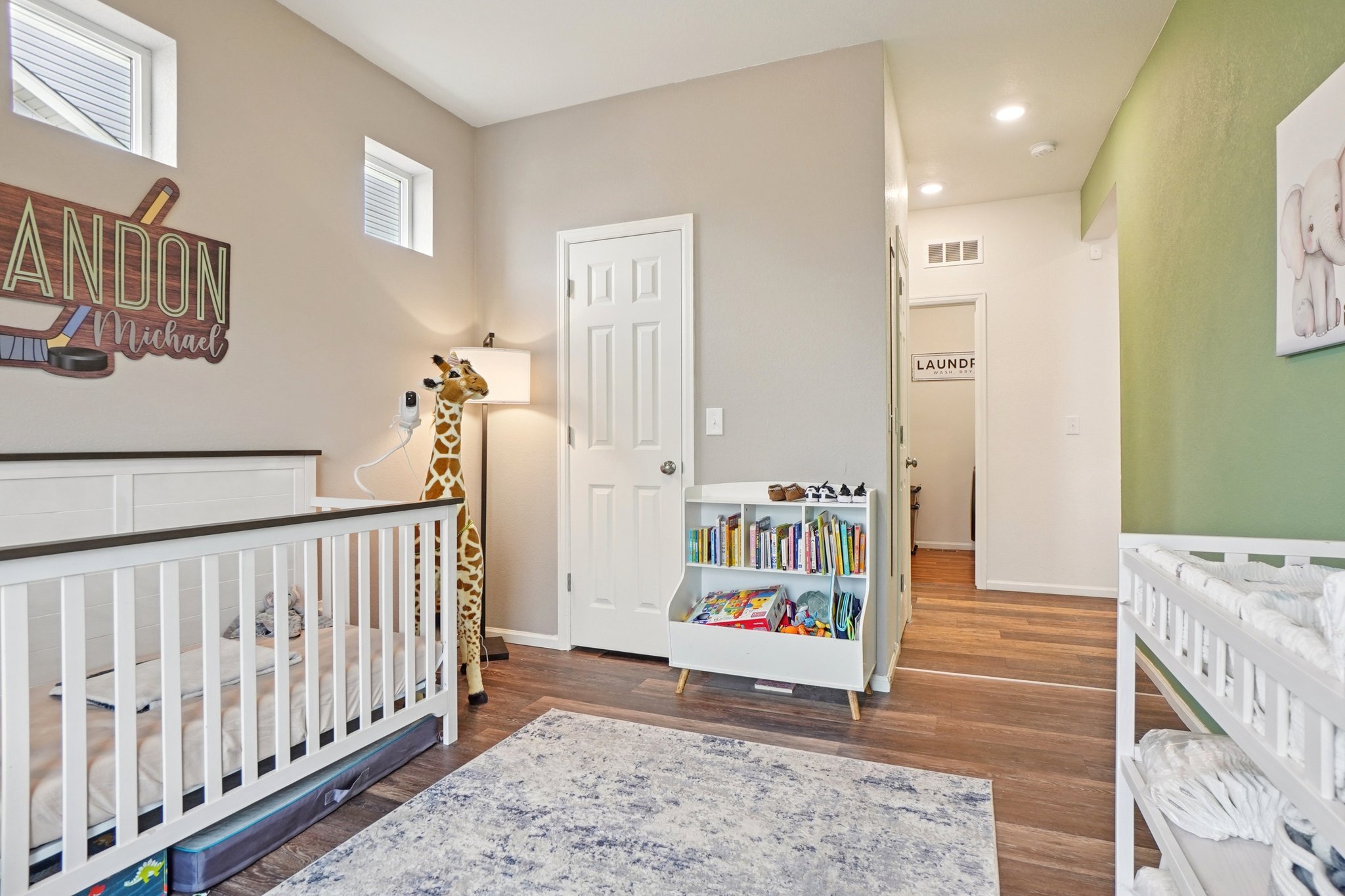 E 3rd Ave-S0302-017.jpg