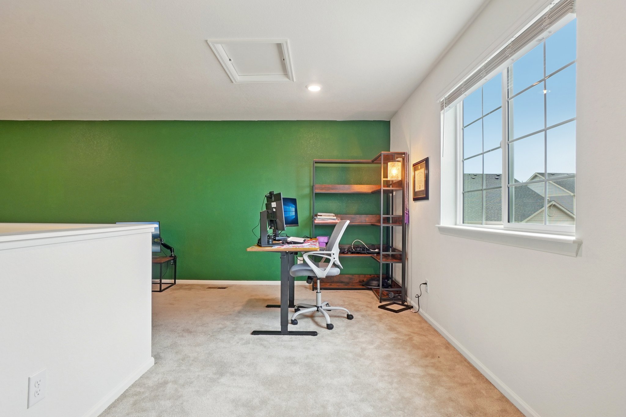 E 3rd Ave-S0302-031.jpg