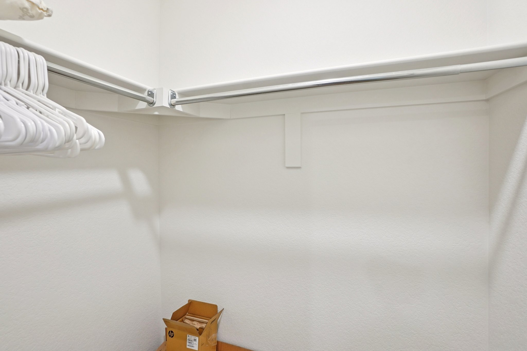 E 3rd Ave-S0302-035.jpg