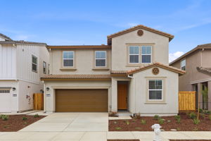  Photo 0
