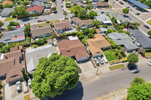 008_F8_AERIAL_2637 Sherlock Dr
