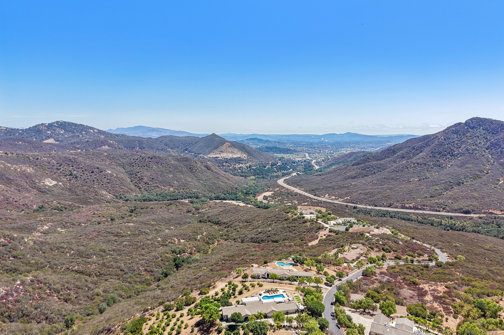 Engelmann Rd-S1508-091.jpg