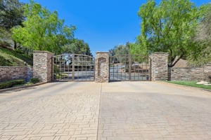 Engelmann Rd-S1508-083.jpg