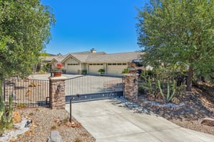Engelmann Rd-S1508-087.jpg