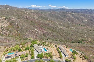 Engelmann Rd-S1508-093.jpg