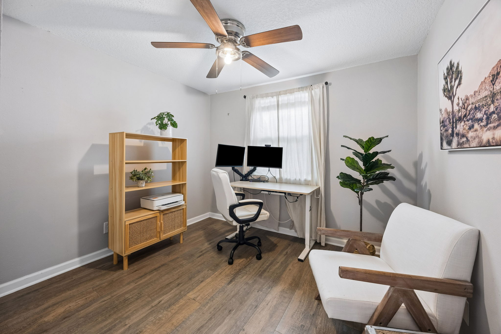 Bedroom/Office
