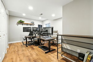  Photo 45