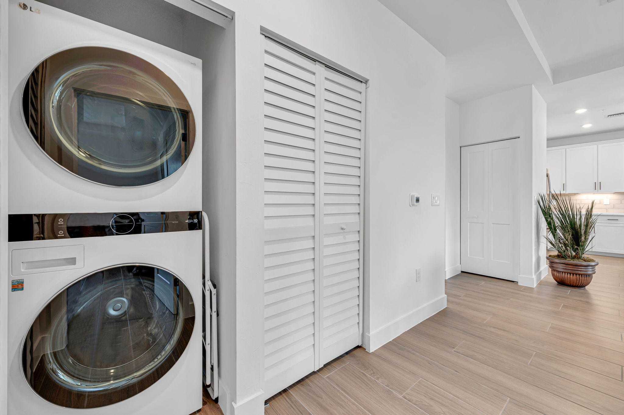 Laundry - Kitchen Hallway