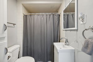 14_Interior