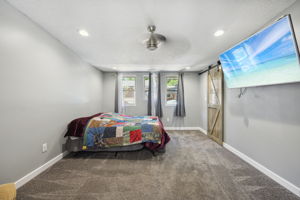 17_Interior