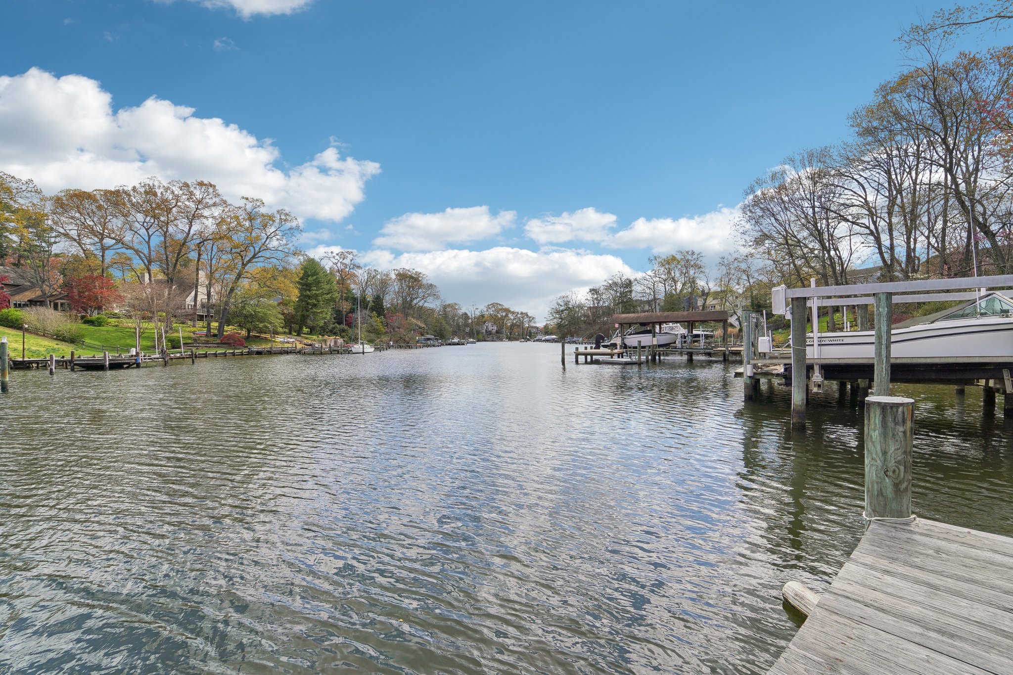 Capote Ct E-1704-054.jpg