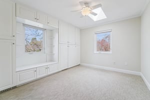 Capote Ct E-1704-024.jpg