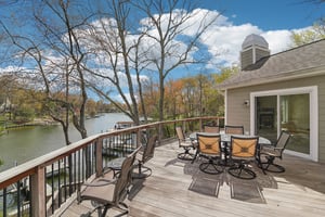 Capote Ct E-1704-047.jpg