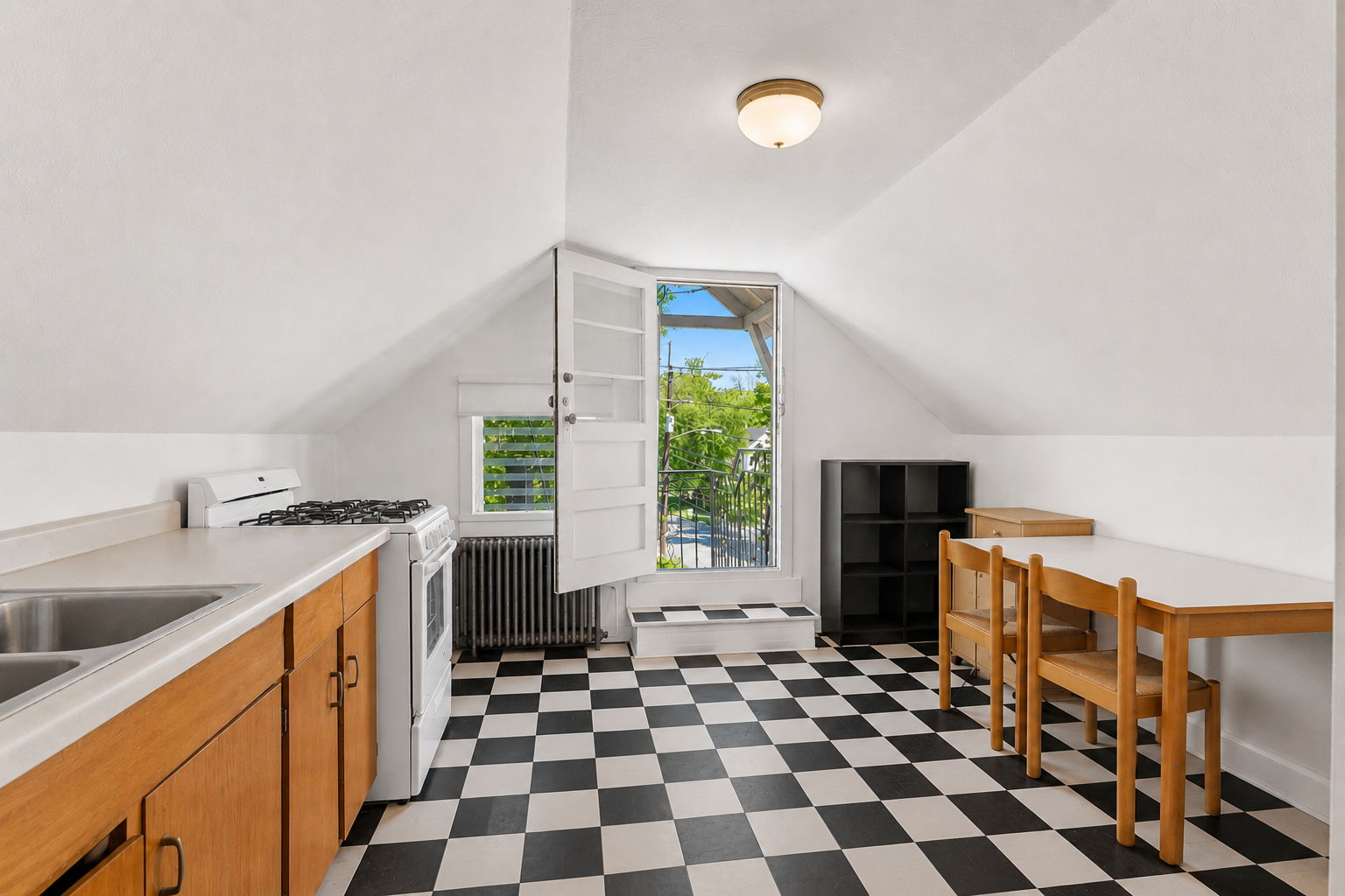 Apt 3 (third floor) kitchen to fire escape