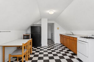 Apt 3 kitchen