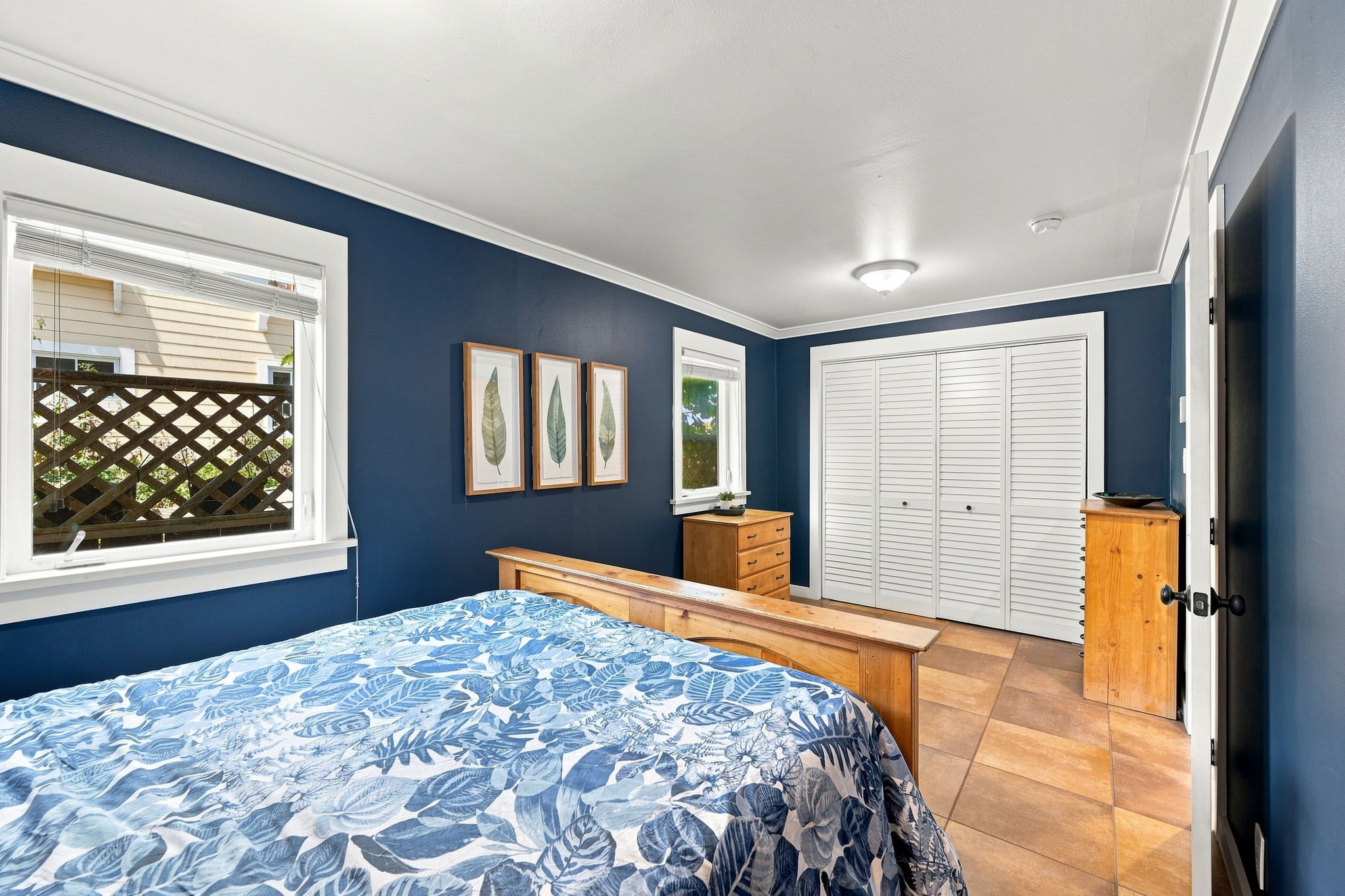 032_F8_264 Mendocino St