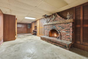  Photo 44