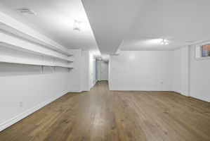  Photo 37