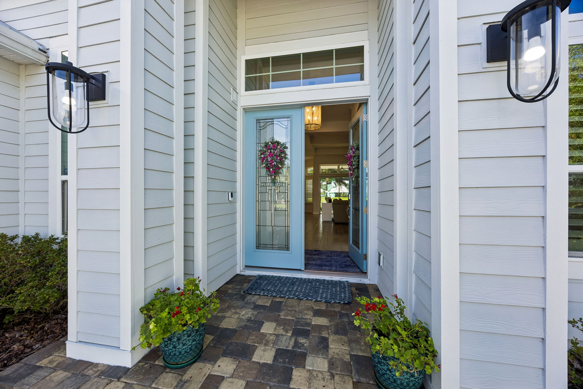 Front Entry Detail