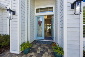 Front Entry Detail