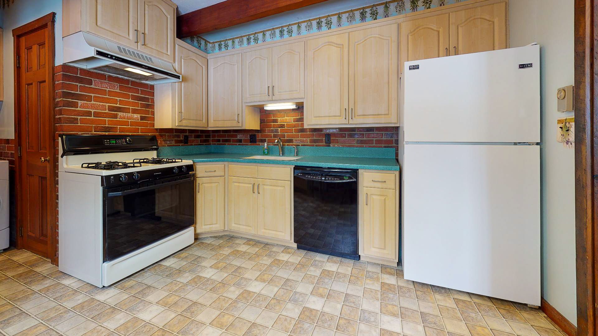 264 Wells St, North Berwick, ME 03906, USA Photo 19