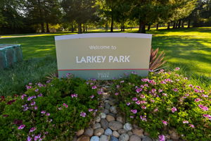 Minutes to Larkey Park