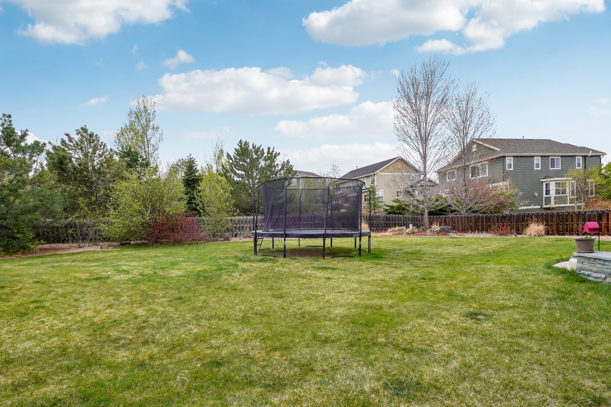 E Caley Dr-0205-067.jpg