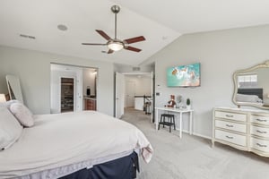 E Caley Dr-0205-053.jpg