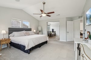 E Caley Dr-0205-054.jpg