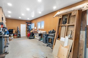  Photo 46