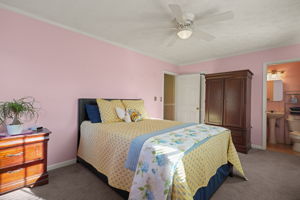  Photo 30