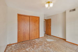 039_ 2643 Garfield St
