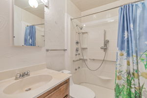 051_ 2643 Garfield St
