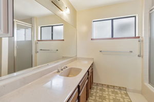 052_ 2643 Garfield St