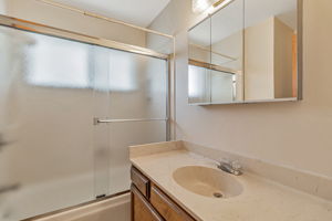 054_ 2643 Garfield St