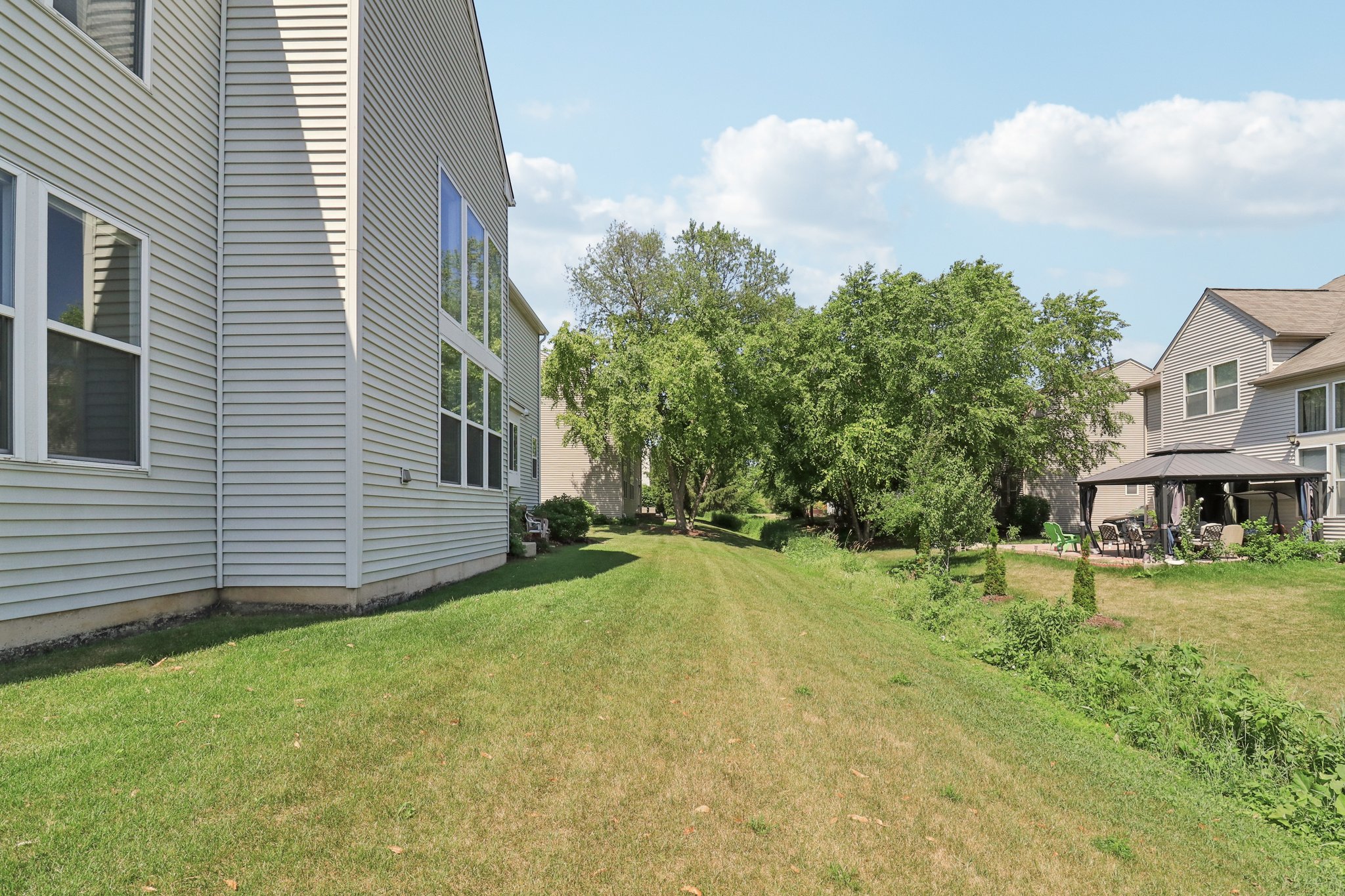 Connolly Ln-2406-052.jpg