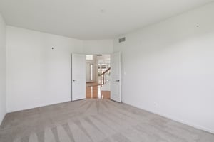 Connolly Ln-2406-013.jpg