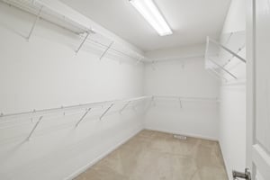 Connolly Ln-2406-029.jpg
