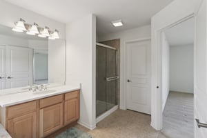 Connolly Ln-2406-032.jpg